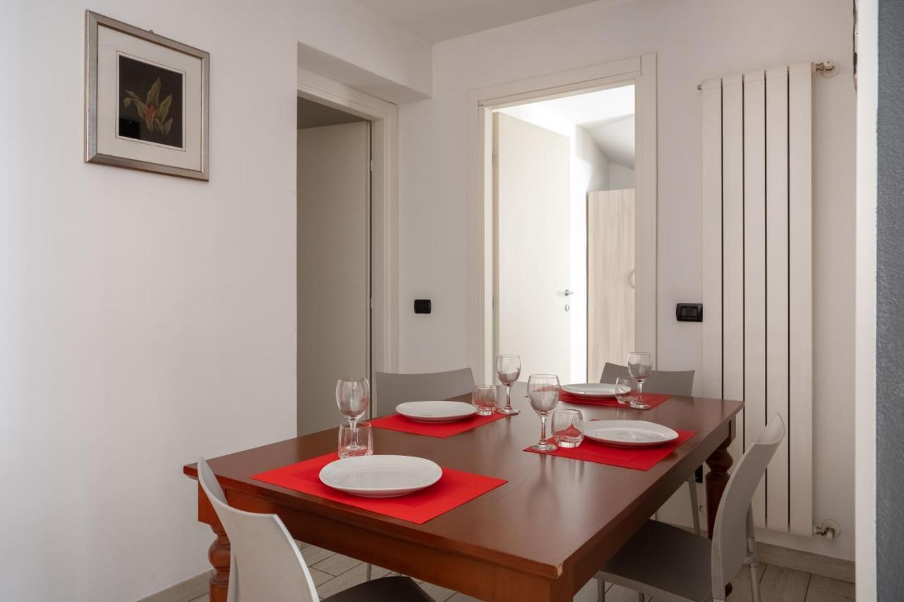 Fabio'S Bnb Apartment Milan Exterior photo
